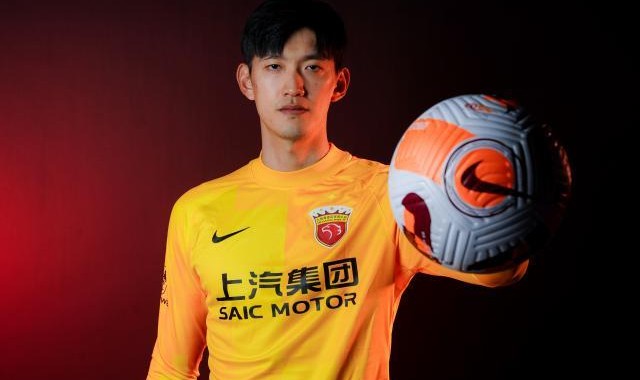 开云体育在线-从报喜不报忧到甘做铺路石 颜骏凌未来要学习恩师